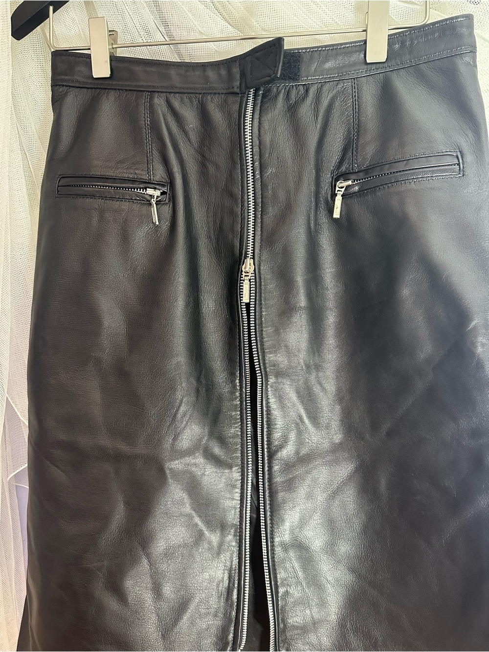 Black Leather Zip-Front A-Line Skirt - Picture 5 of 11